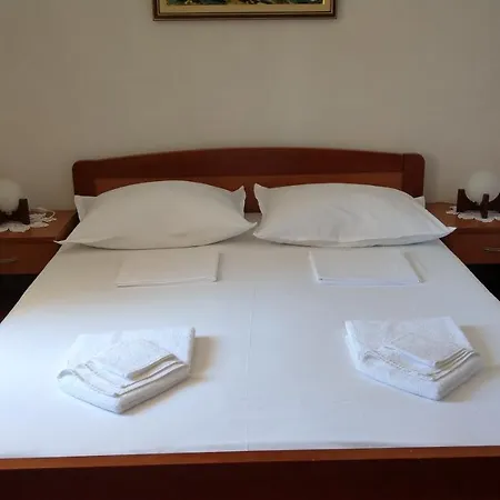 By The Sea Bol, Brac - 13121 Appartement