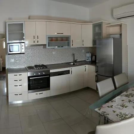 Apartment By The Sea Bol, Brac - 13121
