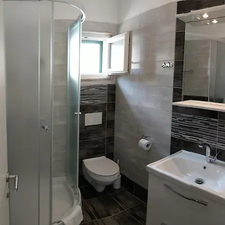 By The Sea Bol, Brac - 13121 * Bol